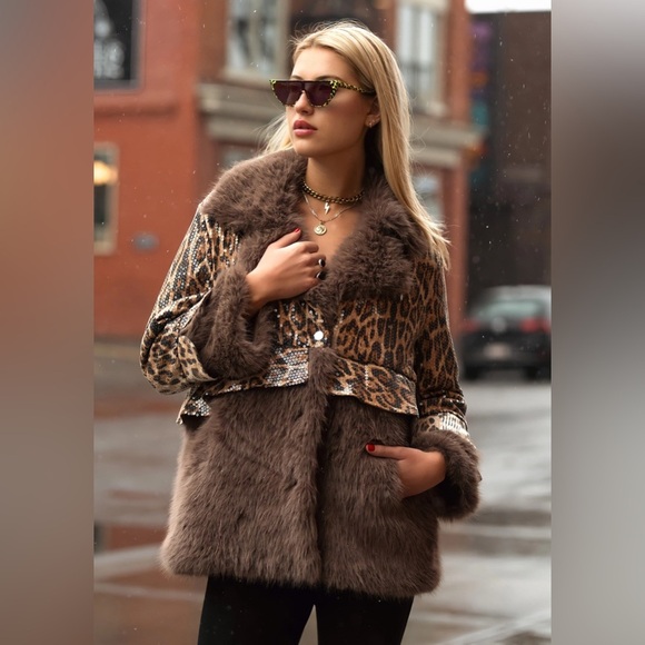 Kate Hewko Leopard Sequin Faux Fur Jacket NWT - Picture 1 of 11